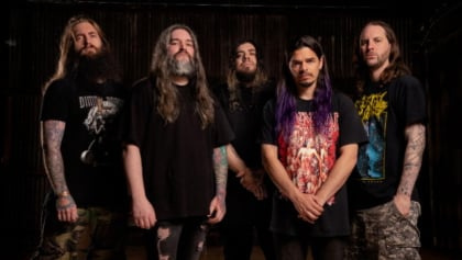 SUICIDE SILENCE Releases New Single 'Thinking In Tongues'